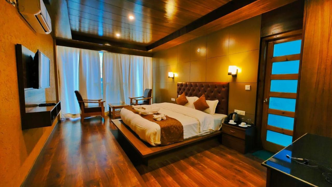 Hotel Winterline - Five Star Luxury Hotel Near Mall Road Manali Exteriér fotografie